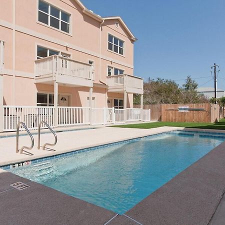 Marlin Cottages Condominiums By Padre Island Rentals South Padre Island Exterior photo